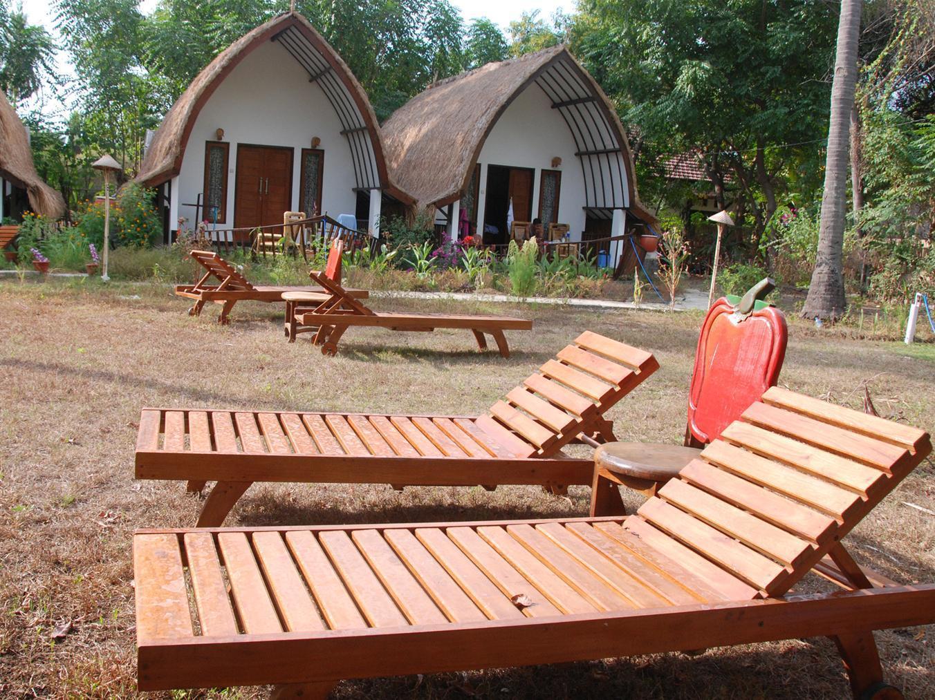Mustika Ocean Lodge Gili Air Exterior foto